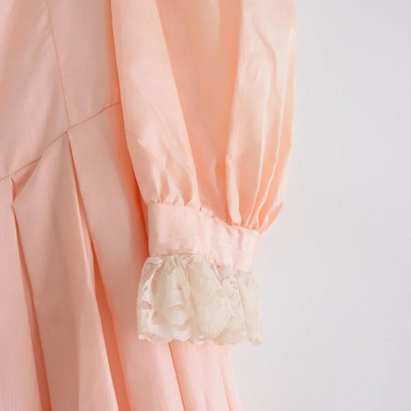 Vintage Peach 80's Prom Dress with Puff Sleeve - Picture 6 of 16